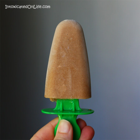 Homemade Fudgesicle Recipe - Dairy and Sugar Free treat for kids