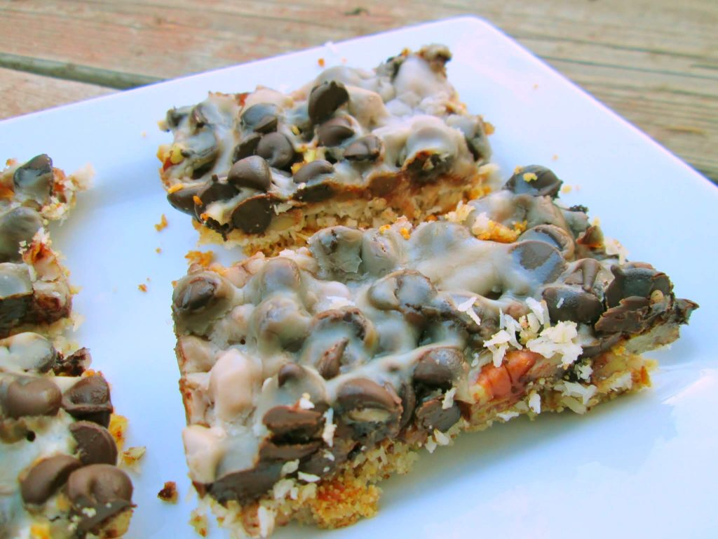 Yes! Grain-free and sugar-free magic cookie bars! These will be the hit this years Christmas party. 