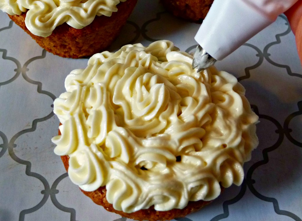 Sugar free cream cheese frosting