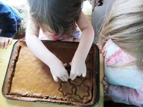 These grain-free gingerbread cut-out cookies are SO good and FUN to make with the kids!