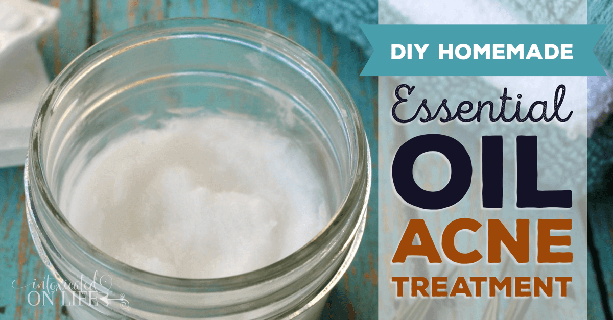 DIY Homemade Essential Oil Blemish Treatment