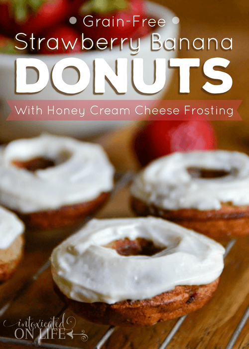 GrainFreeStrawberryDonutsWithCreamCheeseFrosting (1)